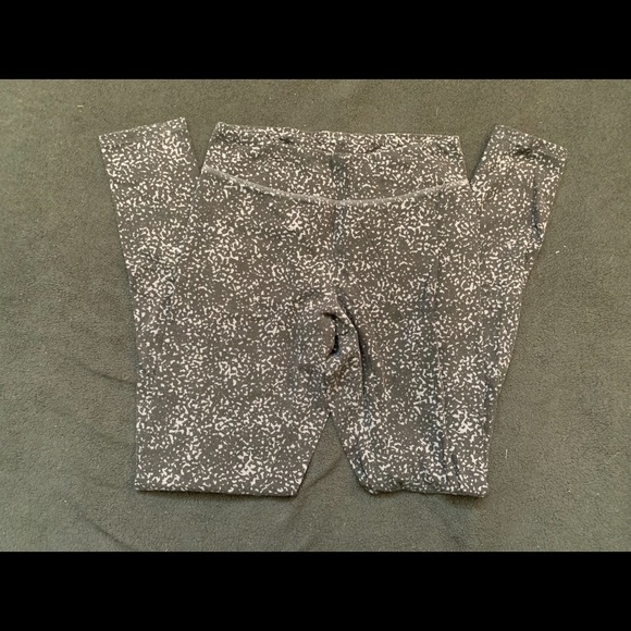 Black and grey leggings - Picture 2 of 2